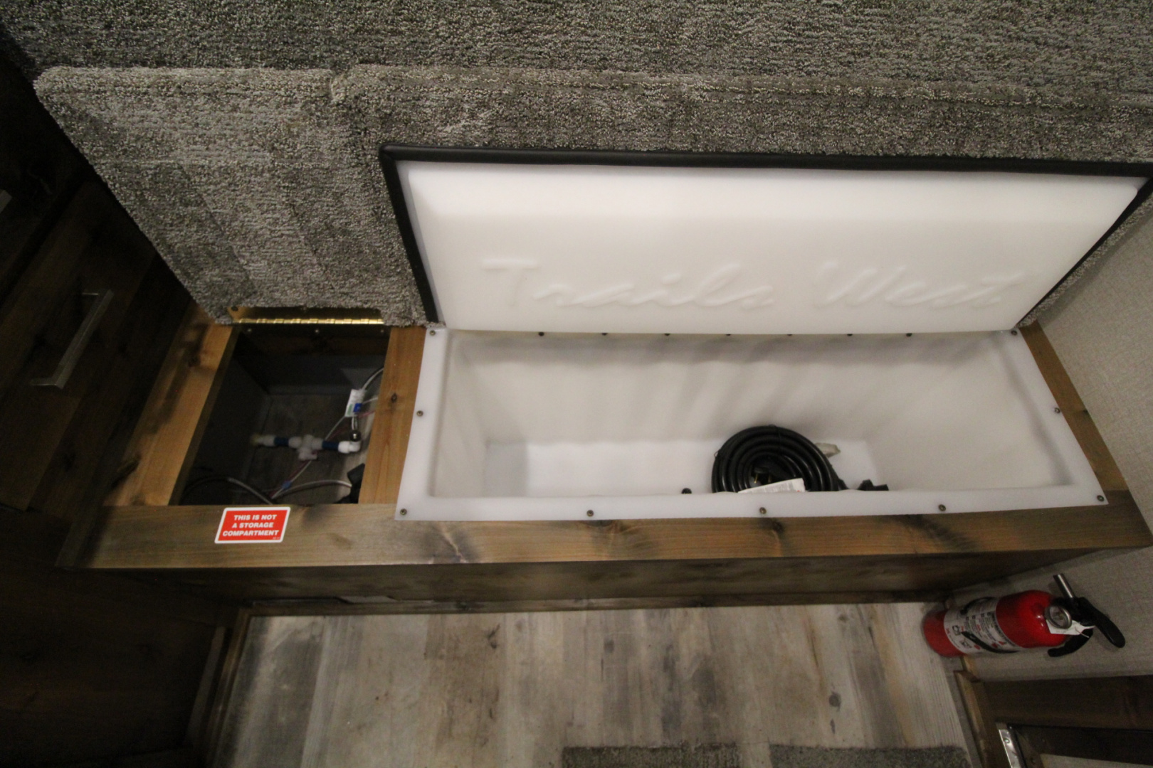 New 2026 Trails West Classic 7x7 Living Quarters Weekender 2 Horse Trailer