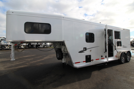 New 2026 Trails West Classic 7x7 Living Quarters Weekender 2 Horse Trailer