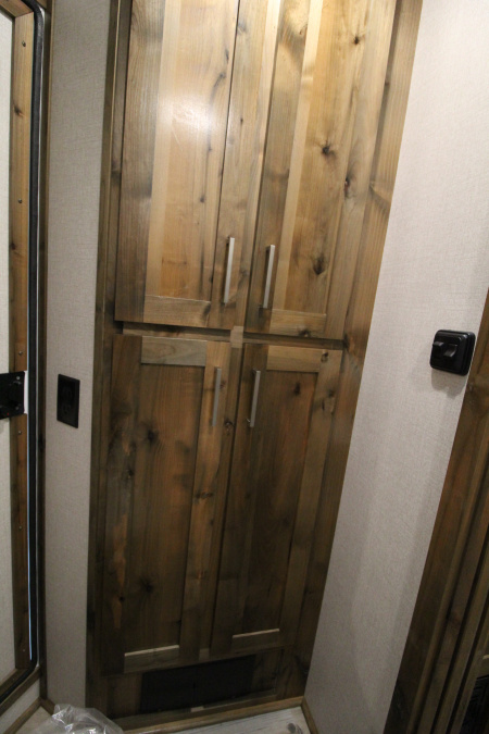 New 2026 Trails West Classic 7x7 Living Quarters Weekender 2 Horse Trailer