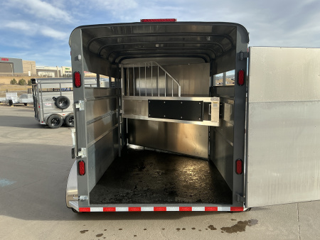 New 2026 Maverick 2 Place Horse Trailer