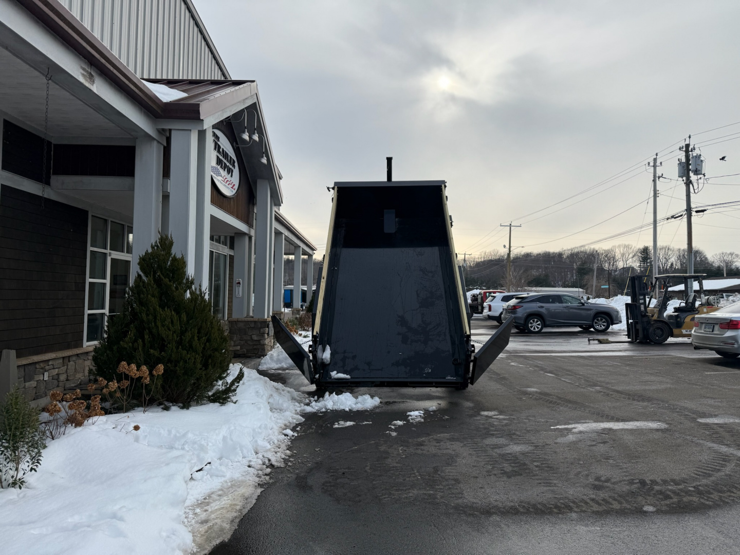 New Liberty 6'11" x 14' Telescopic Dump Trailer 15.4K