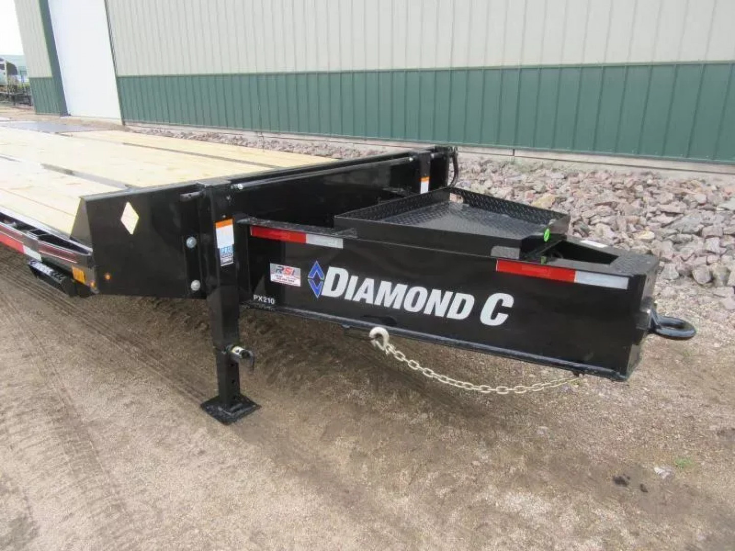 New 2026 28' 25K Diamond C PX210 Pintle Hitch Trailer