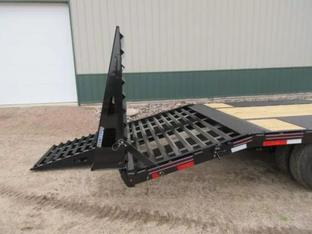 New 2026 28' 25K Diamond C PX210 Pintle Hitch Trailer