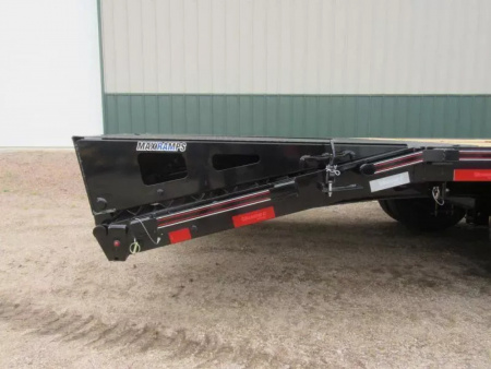 New 2026 28' 25K Diamond C PX210 Pintle Hitch Trailer