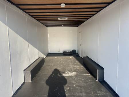 Used United XLT-8.5X24 Car Trailer