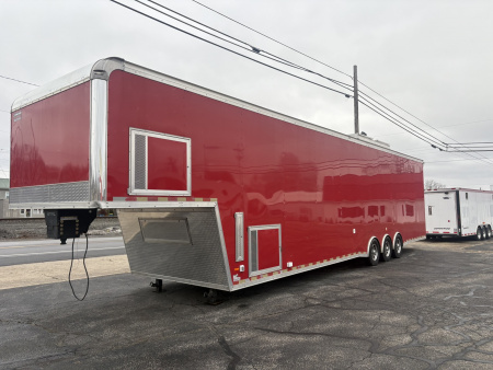 Used USED MTI 44' GOOSENECK RACE TRAILER