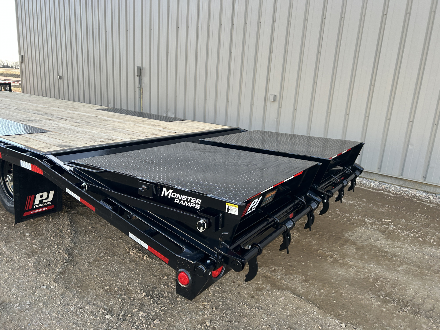 New 2026 PJ Trailers 24' F8 Deckover Equipment Trailer