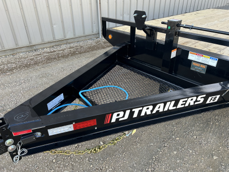 New 2026 PJ Trailers 24' F8 Deckover Equipment Trailer