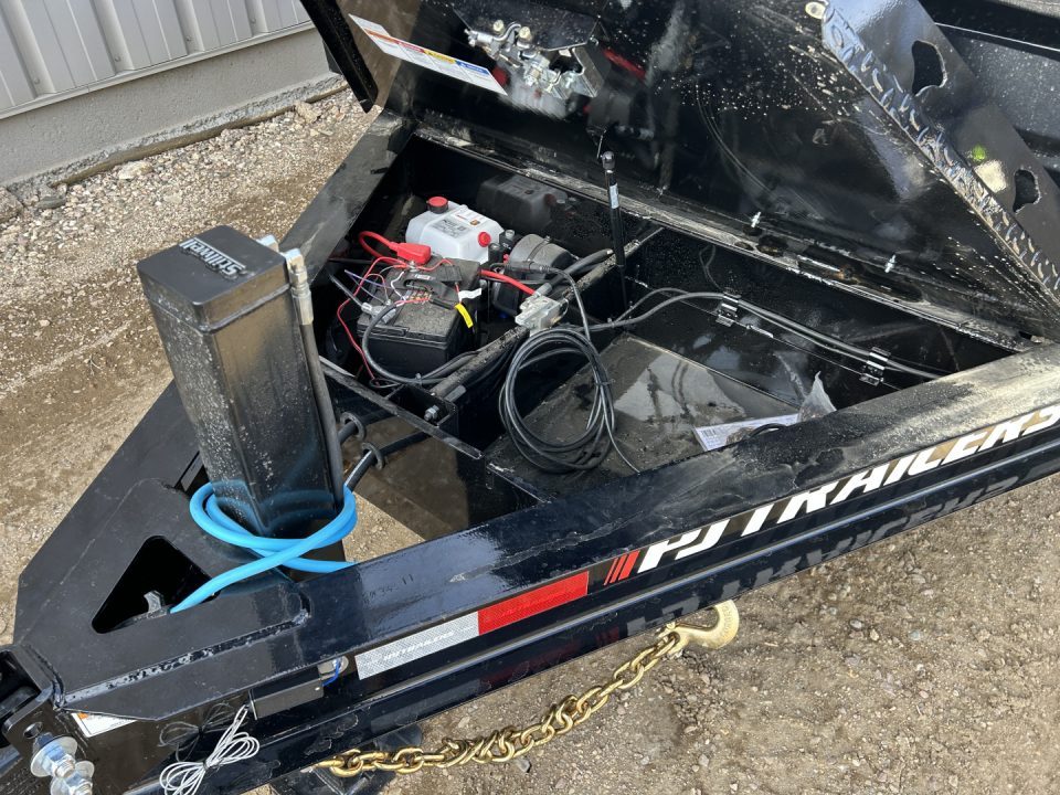 New 2026 PJ Trailers 16 DL Dump Trailer