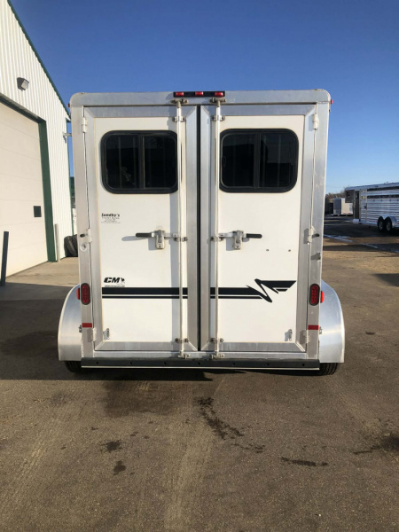 Used 2015 CM Horse Trailer
