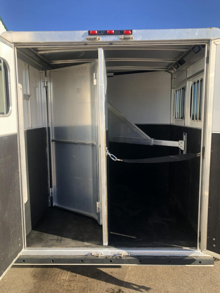 Used 2015 CM Horse Trailer