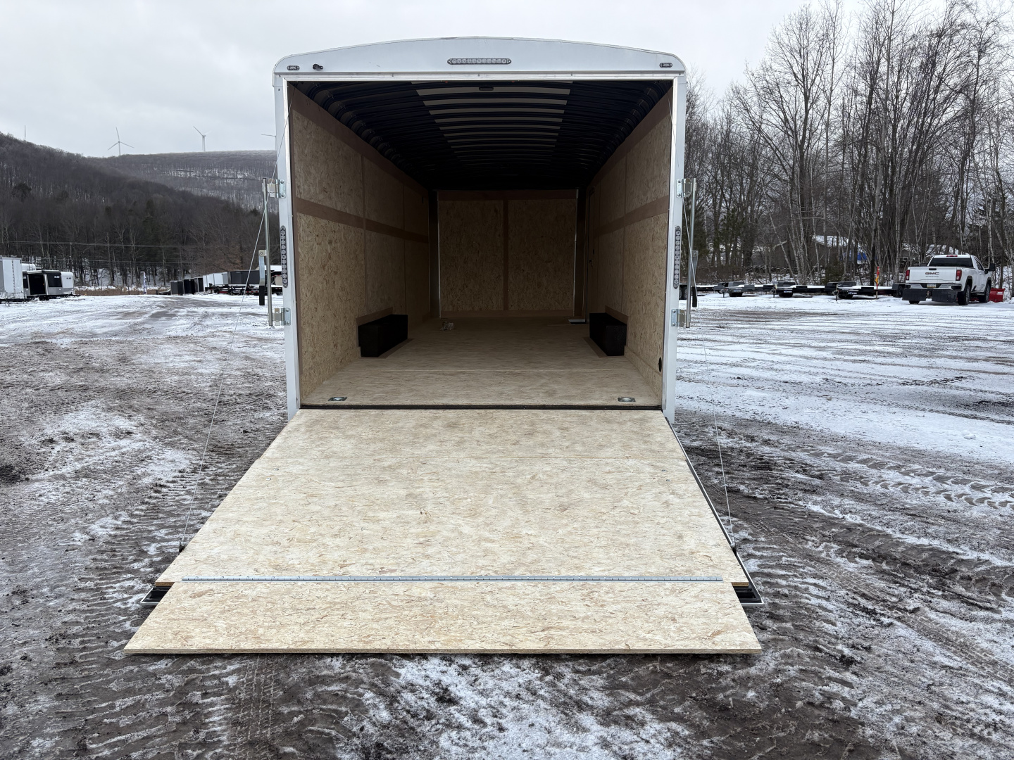New 2026 WELLS CARGO Road Force 8.5 x 24 7' 10K Car / Racing Trailer