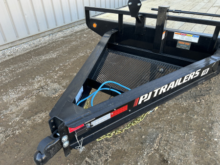 New 2026 PJ Trailers 24' F8 Deckover Equipment Trailer