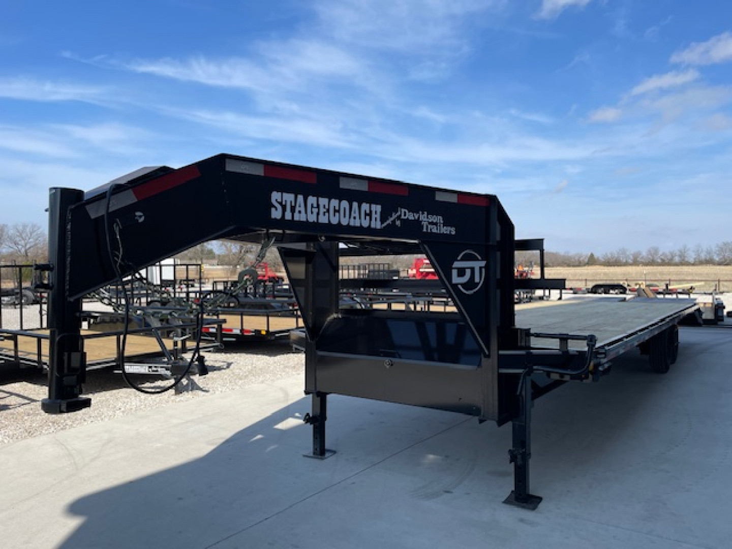 New 2026 DAVIDSON 102X30 (25+5) DECKOVER GOOSENECK (2) TANDEM 8000lb AXLES, GVWR 16,000lbs, MONSTER RAMPS