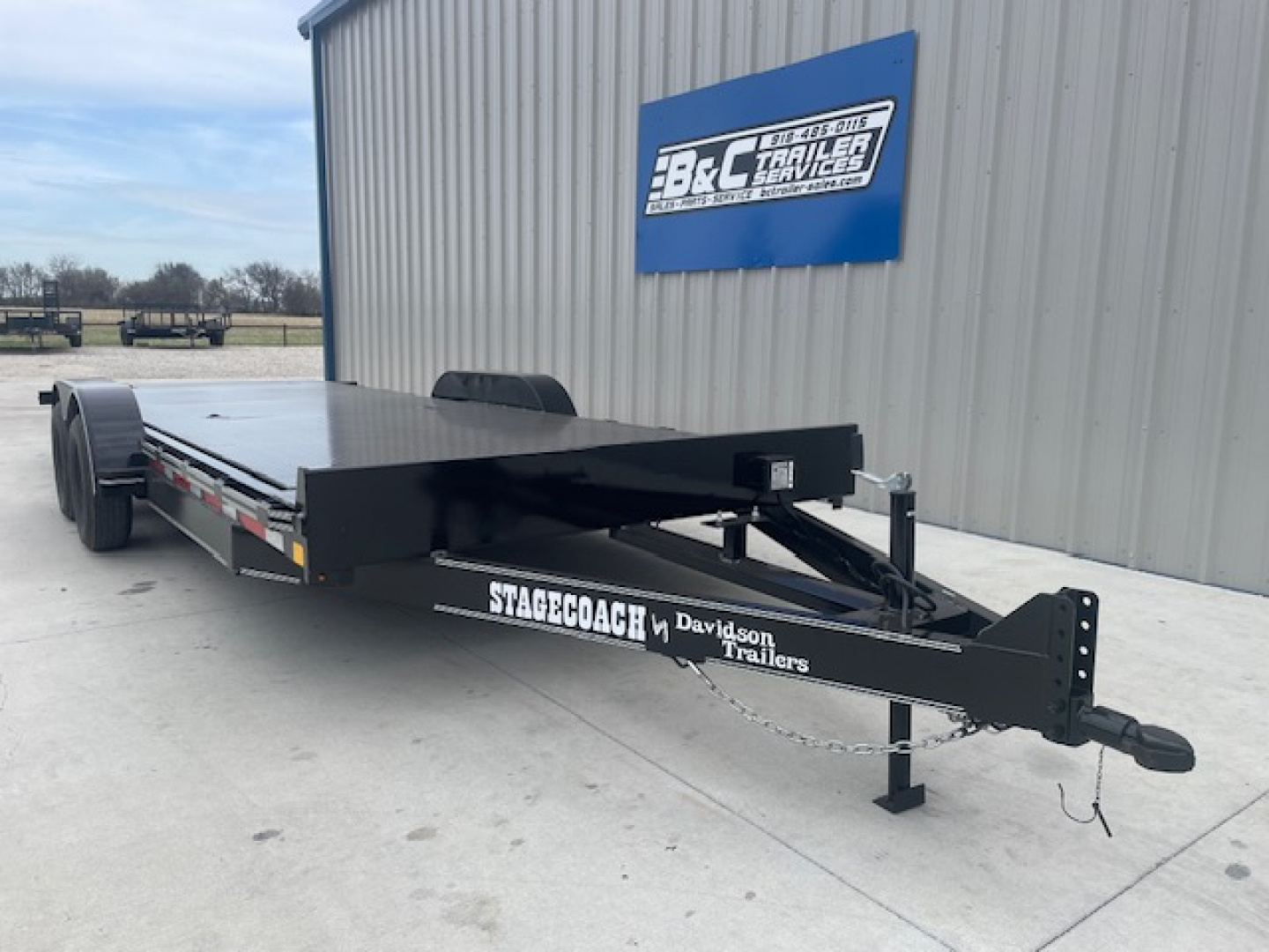 New 2026 DAVIDSON 83X20 STEEL FLOOR TILT CAR/EQUIP HAULER (2)3500lb AXLES