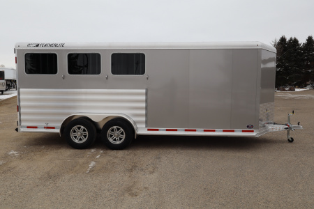 New 2026 Featherlite Trailers 9400 3 Horse Horse Trailer