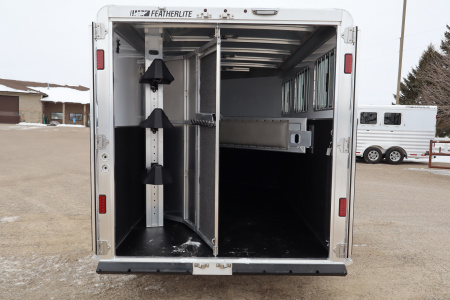 New 2026 Featherlite Trailers 9400 3 Horse Horse Trailer
