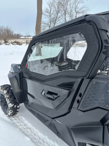 Used 2025 Can Am Commander XT 700 Side by Side (Utility)