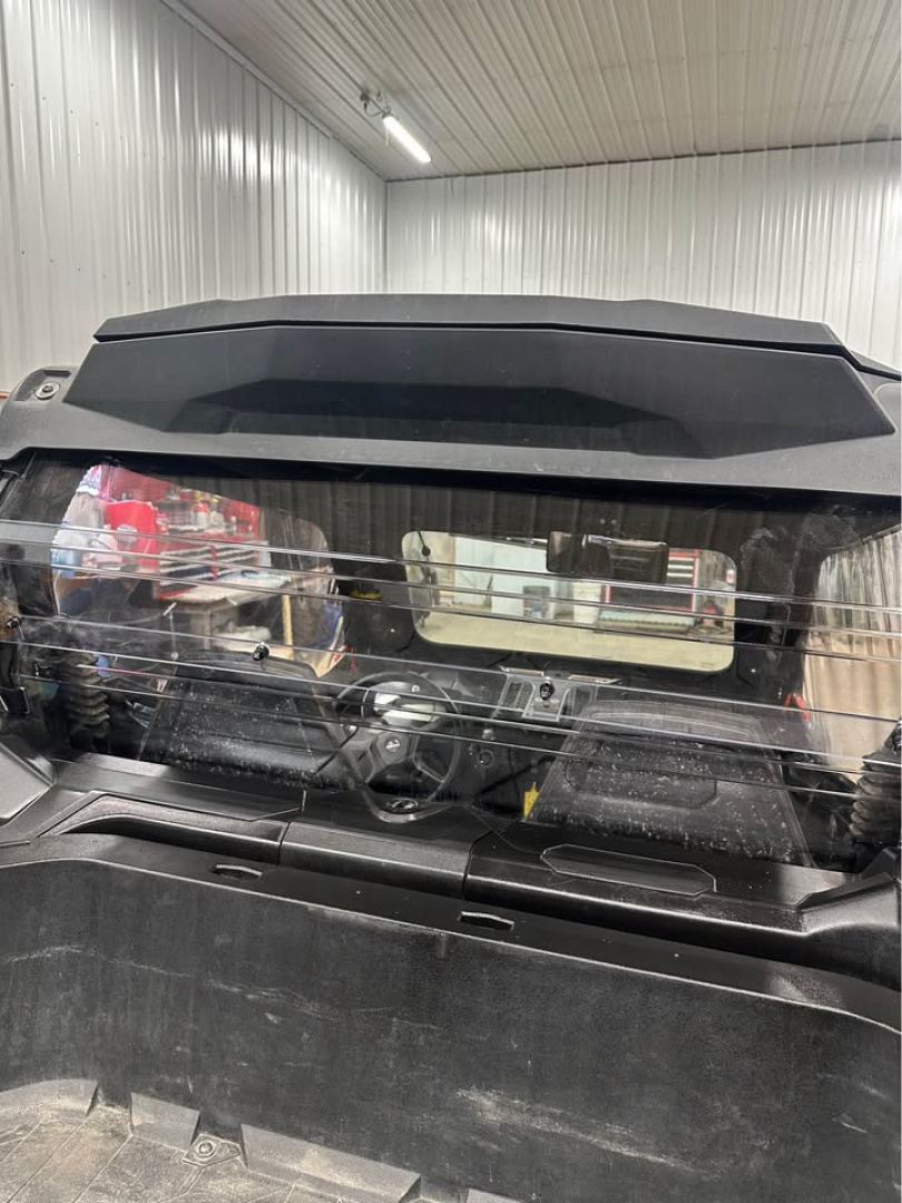 Used 2025 Can Am Commander XT 700 Side by Side (Utility) Enclosed/heat