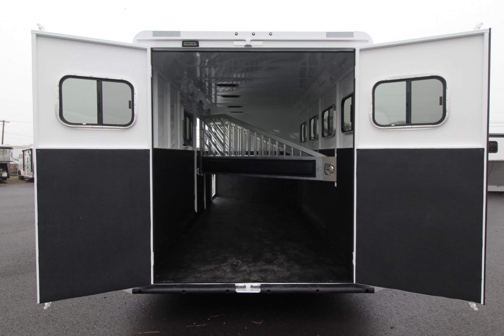 New 2026 Trails West Classic II 4 Horse Extra Tall Trailer - Escape Door - Lined and Insulated