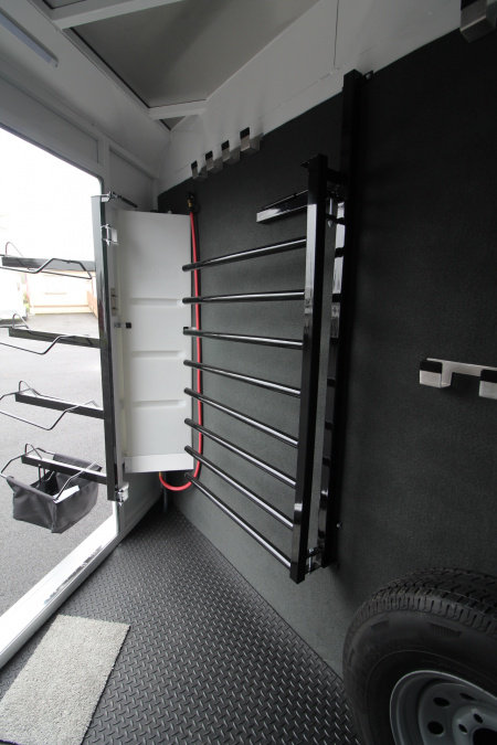 New 2026 Trails West Classic II 4 Horse Extra Tall Trailer - Escape Door - Lined and Insulated