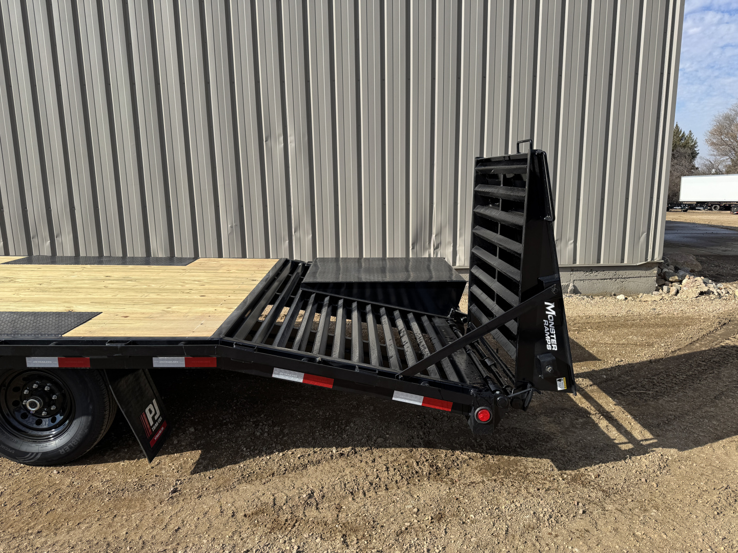 New 2026 PJ Trailers 24' F8 Deckover Equipment Trailer