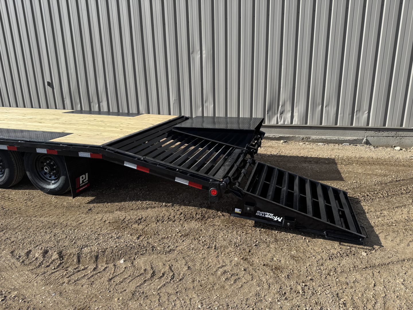 New 2026 PJ Trailers 24' F8 Deckover Equipment Trailer