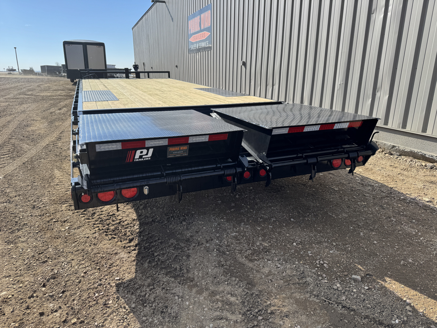 New 2026 PJ Trailers 24' F8 Deckover Equipment Trailer