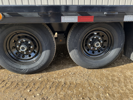 New 2026 PJ Trailers 24' F8 Deckover Equipment Trailer