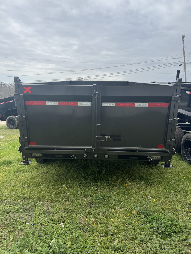 New 2026 MAXX-D DJX8314 Dump Trailer