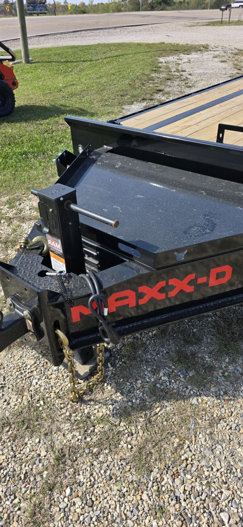 New 2026 MAXX-D H9X10224 Equipment Trailer