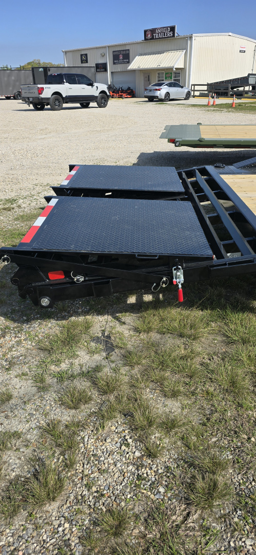 New 2026 MAXX-D H9X10224 Equipment Trailer