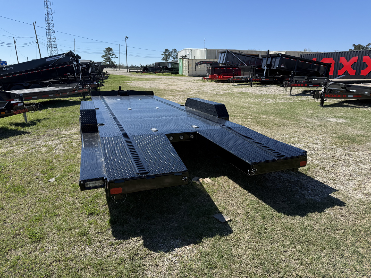New 2026 MAXX-D N6X8324 Car Hauler