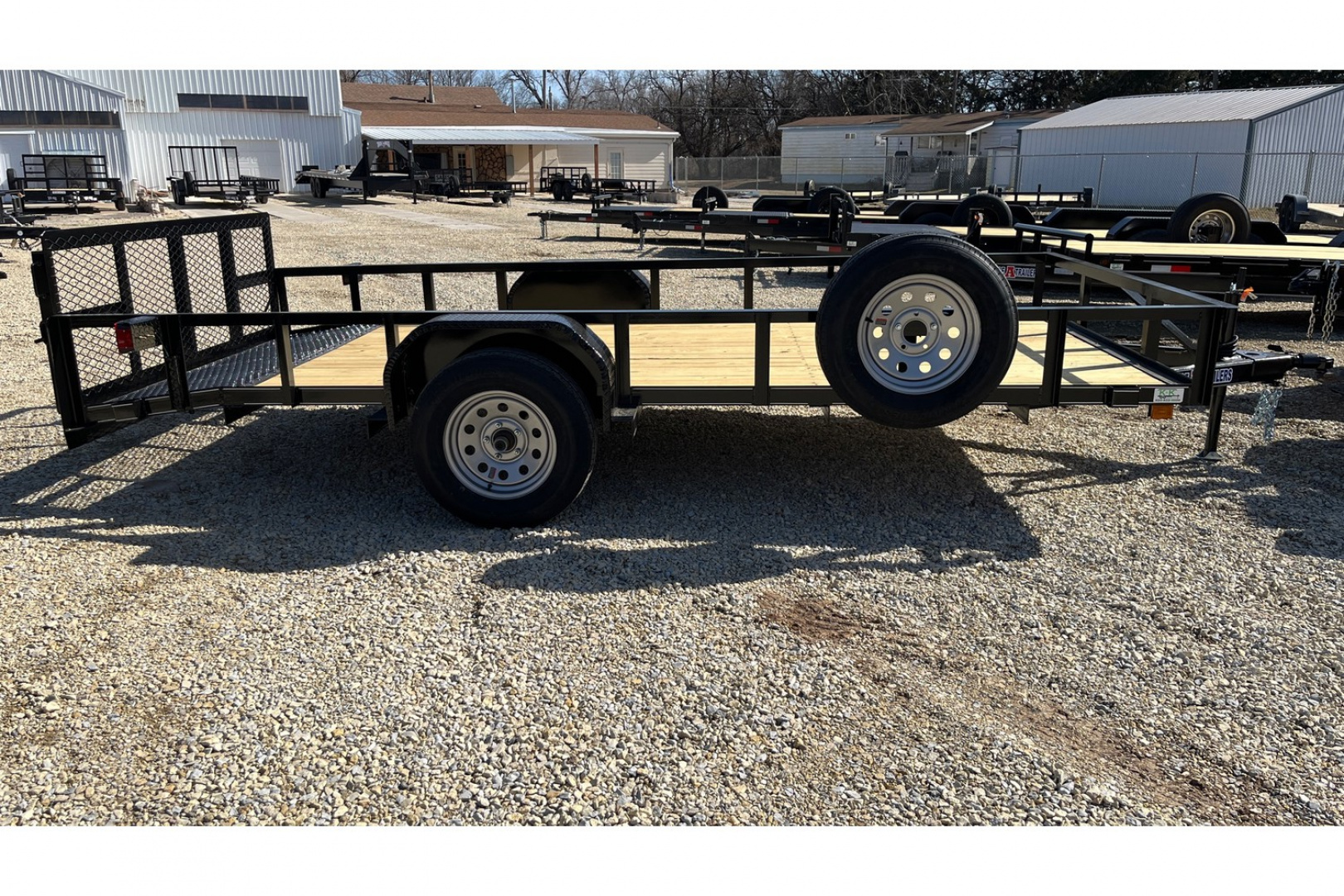 New 2026 77"x14' Dovetail - Double A Trailers