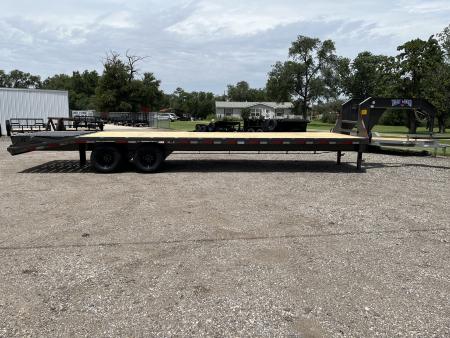 New 2026 Texas Bragg Trailers 102"x30' Deckover Gooseneck