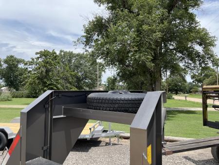 New 2026 Texas Bragg Trailers 102"x30' Deckover Gooseneck