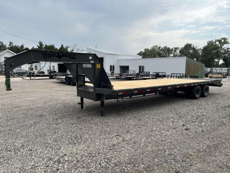 New 2026 Texas Bragg Trailers 102"x30' Deckover Gooseneck