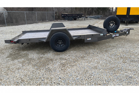 New 2025 HET 5200# - 80'' x 12' Tilt Equipment Trailer - Texas Bragg Trailers