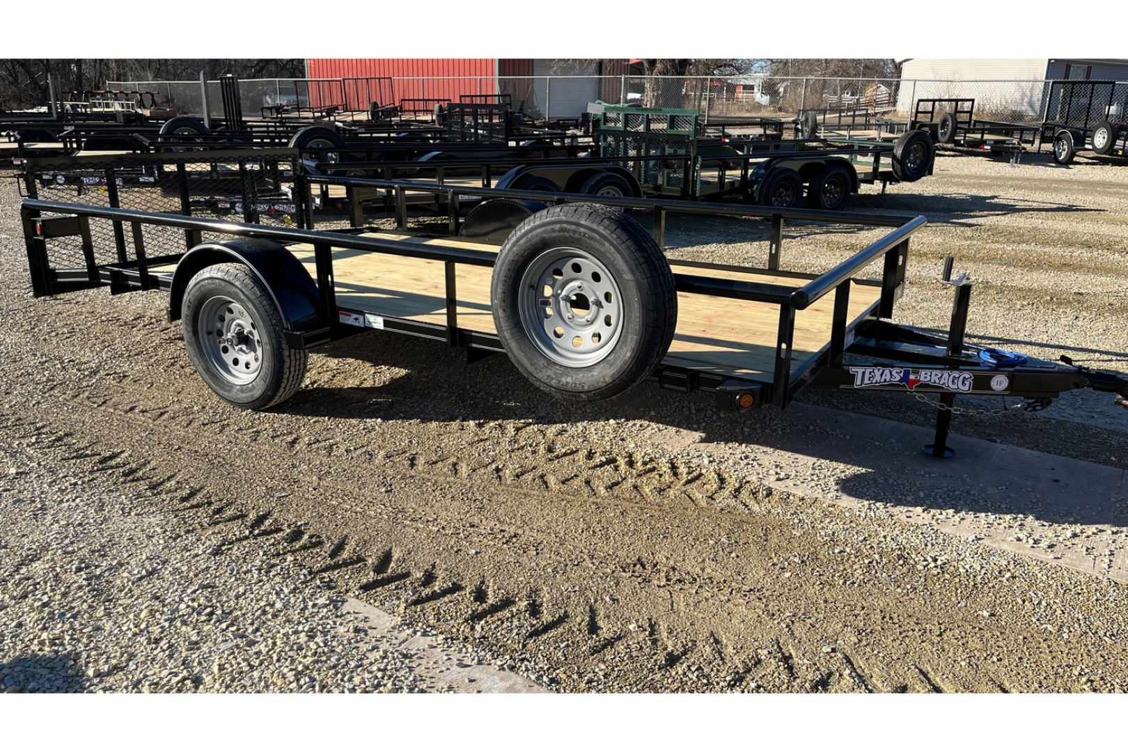 New 2026 77"x14' Dovetail Utility Trailer - Texas Bragg Trailers