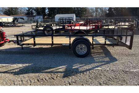 New 2026 77 x14' Dovetail Utility Trailer - Texas Bragg Trailers