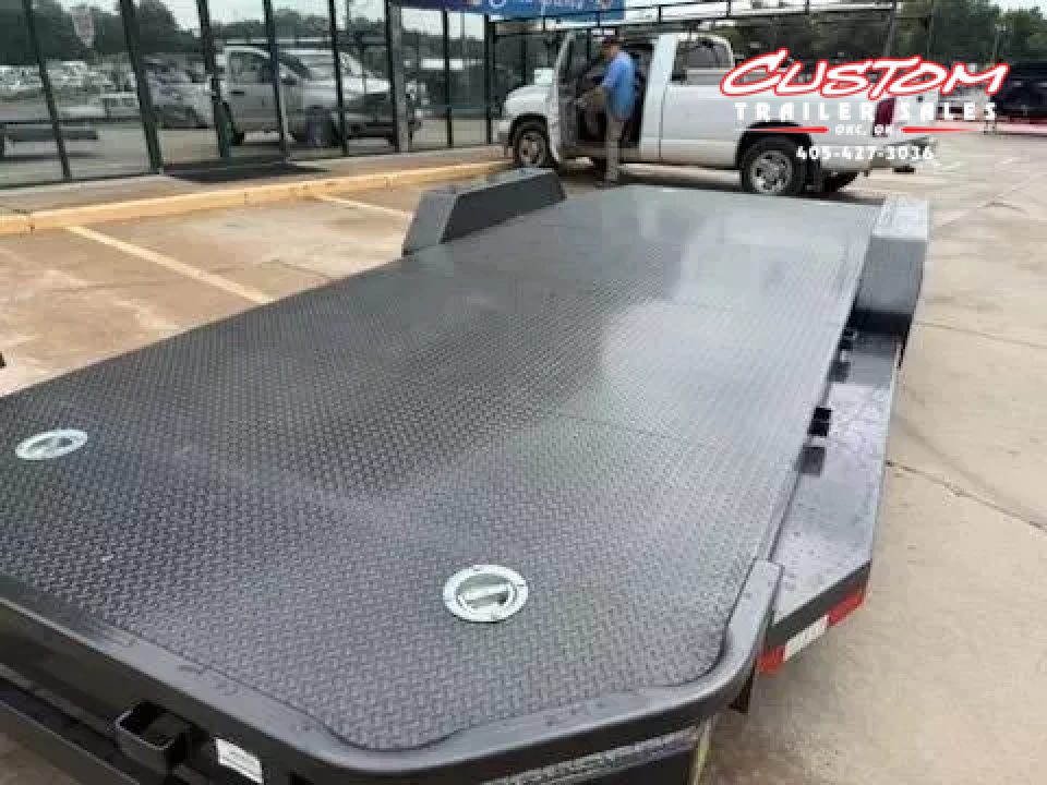 New #002192 2026 LOAD TRAIL CZ 20 X 83 TANDEM AXLE 7K STEEL FLOOR CAR HAULER