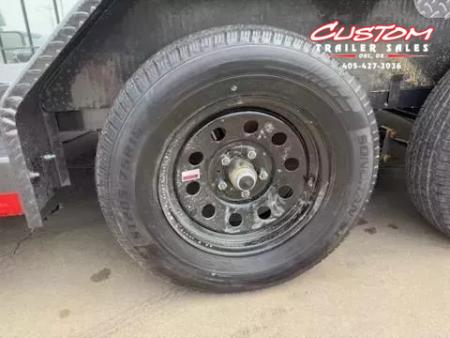 New #002192 2026 LOAD TRAIL CZ 20 X 83 TANDEM AXLE 7K STEEL FLOOR CAR HAULER
