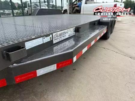 New #002192 2026 LOAD TRAIL CZ 20 X 83 TANDEM AXLE 7K STEEL FLOOR CAR HAULER