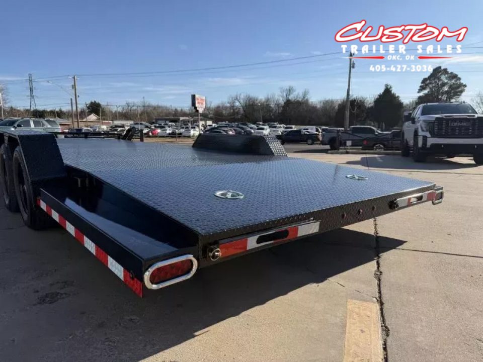 New #002669 2026 LOAD TRAIL CZ 22 X 83 TANDEM AXLE 7K STEEL FLOOR CAR HAULER