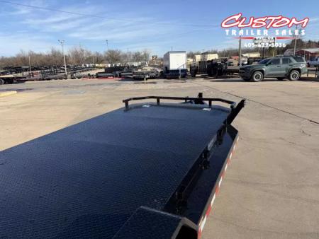 New #002669 2026 LOAD TRAIL CZ 22 X 83 TANDEM AXLE 7K STEEL FLOOR CAR HAULER