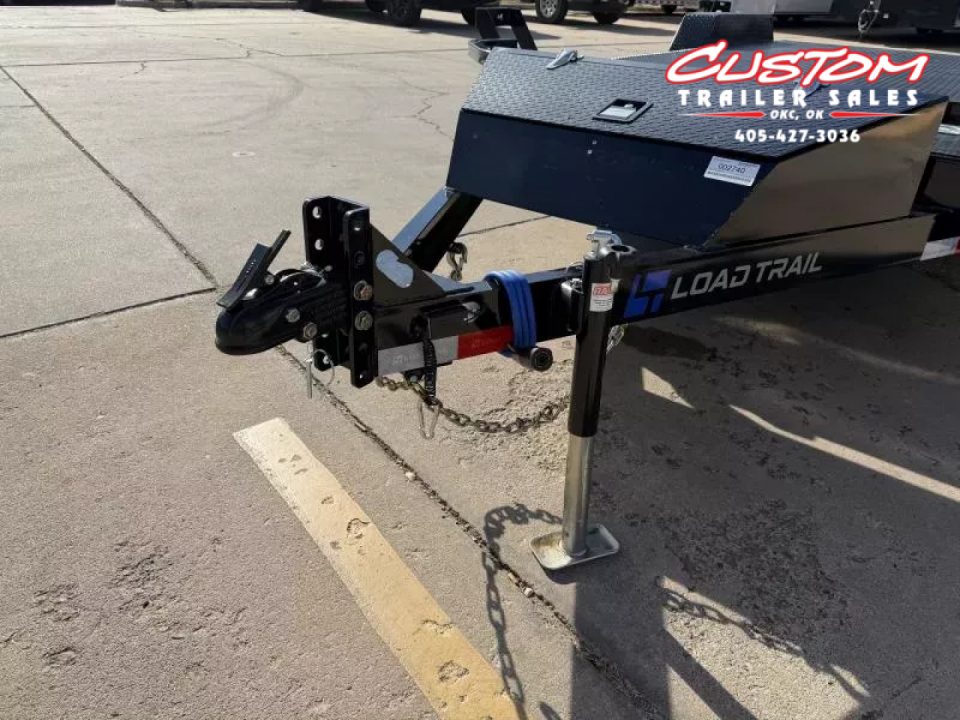New #003892 2026 LOAD TRAIL CZ 20 X 83 TANDEM AXLE 10K STEEL FLOOR CAR HAULER W/ ALUMINUM TRIM