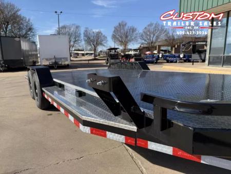 New #003892 2026 LOAD TRAIL CZ 20 X 83 TANDEM AXLE 10K STEEL FLOOR CAR HAULER W/ ALUMINUM TRIM