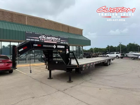 Used #033635 USED 2023 DIAMOND T DTF 40 X 102 DUAL TANDEM 20K STRAIGHT DECK GOOSENECK