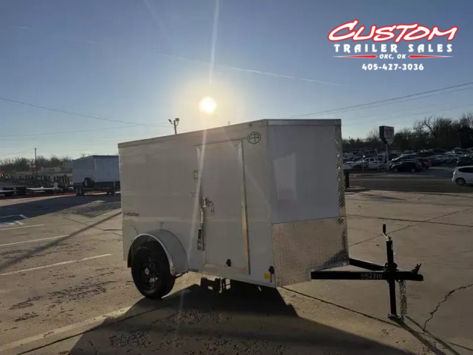 New #055219 2026 FOREST RIVER SA 5 X 8 SINGLE AXLE 3K ENCLOSED W/ REAR RAMP DOOR