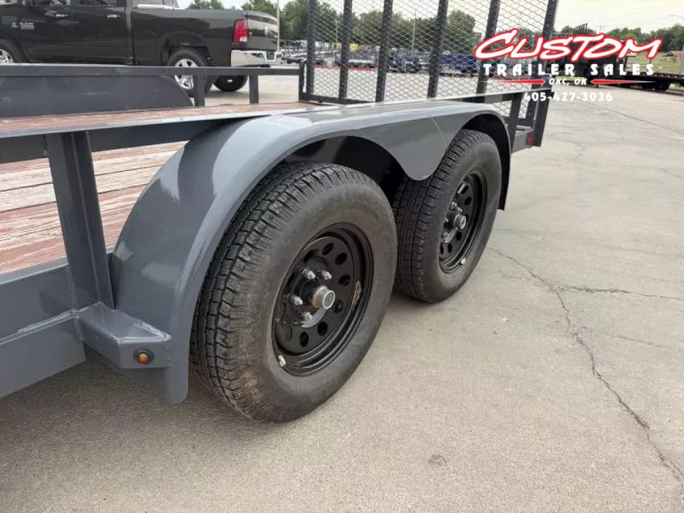Used #118274 USED 2023 LAMAR UC 16 X 77 TANDEM AXLE 7K ANGLE TOP UTILITY W/ REAR RAMP GATE